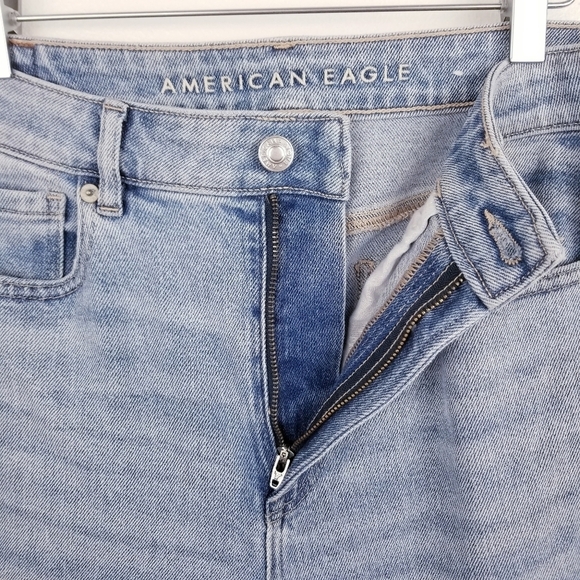 American Eagle Mom Straight Jean 8 Short #3455 - Picture 5 of 10
